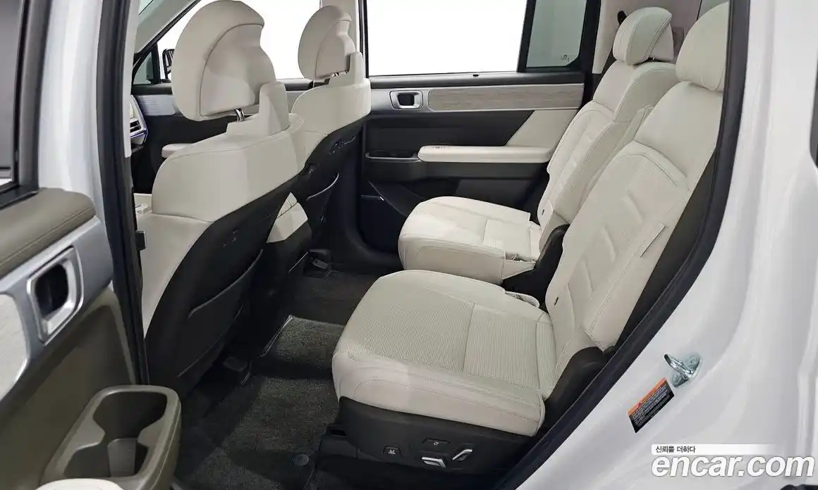 Hyundai Santa Fe 2025 2.5 гидро в Москве № 1537204, фото 27