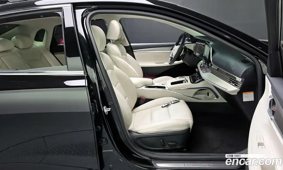 Hyundai Grandeur 2022 2.4 гидро в Москве № 1537530, фото 17