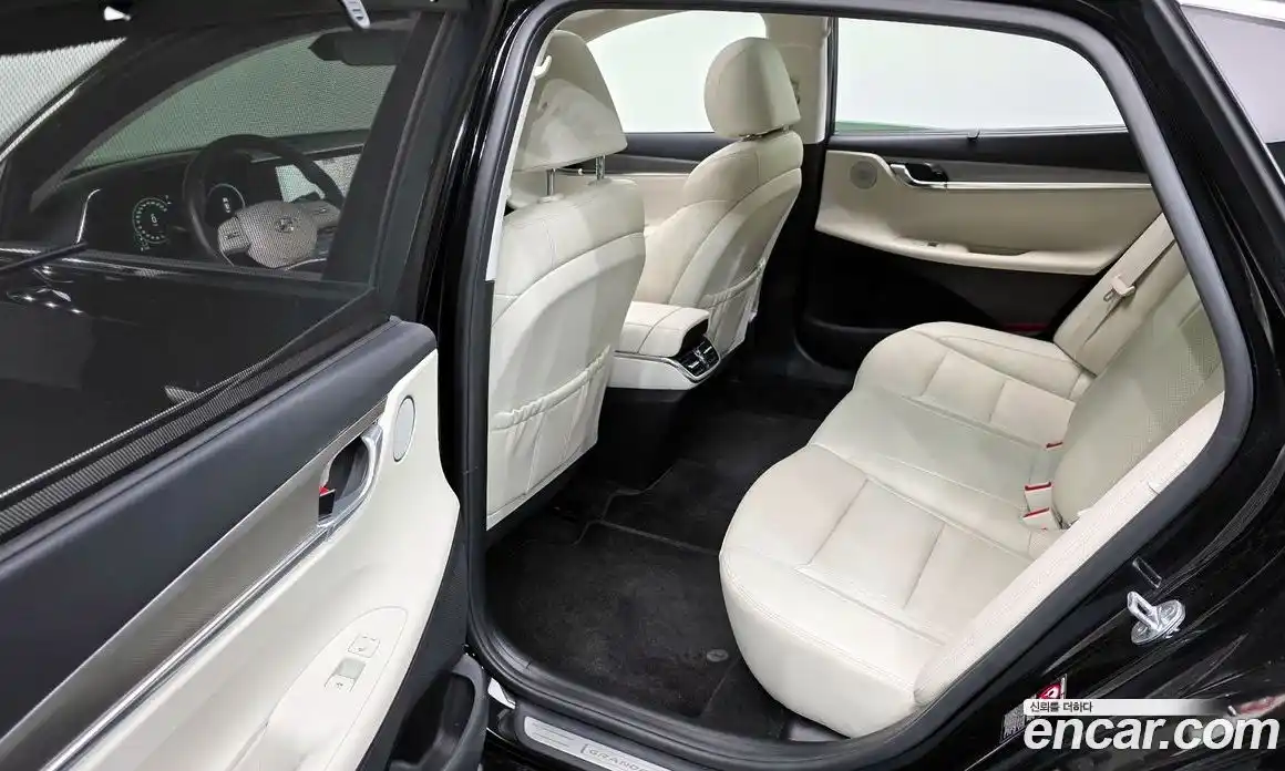 Hyundai Grandeur 2022 2.4 гидро в Москве № 1537530, фото 18