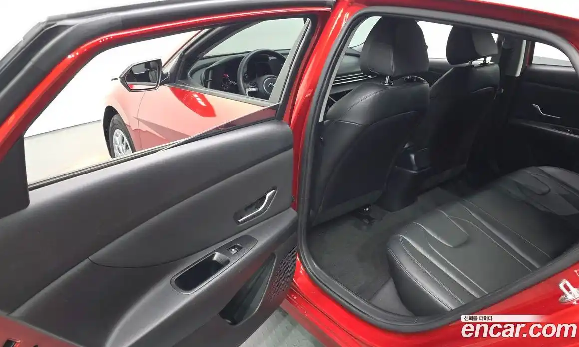 Hyundai Avante 2021 1.6 гидро в Москве, фото 16