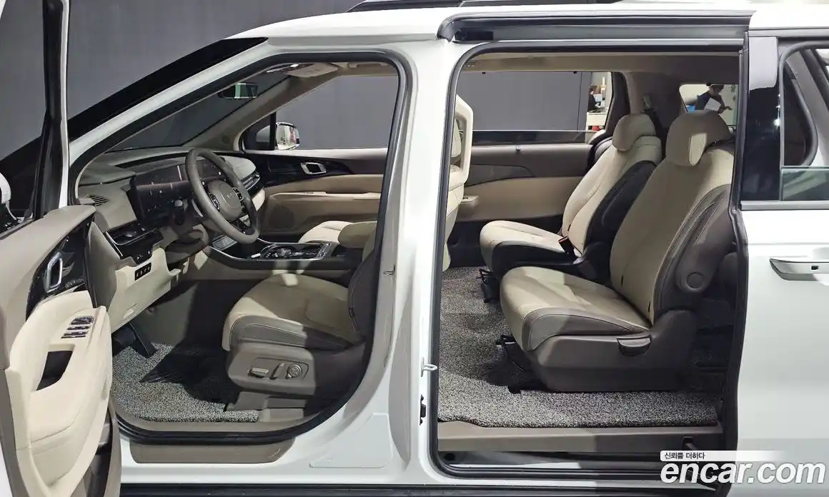 Kia Canival 2024 3.5 гидро в Москве № 1537872, фото 34