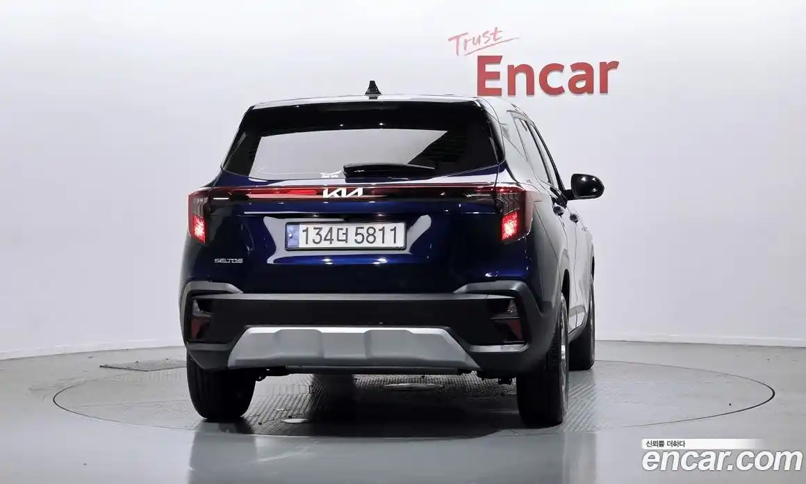 Kia Seltos 2023 2.0 гидро в Москве № 1538044, фото 4