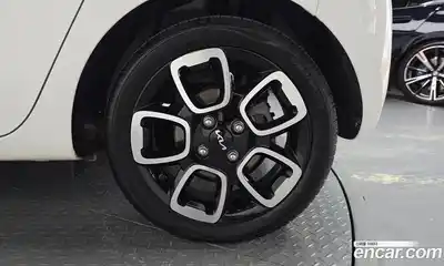 Kia Ray 2022 1.0 гидро в Москве № 1538360, миниатюра 7