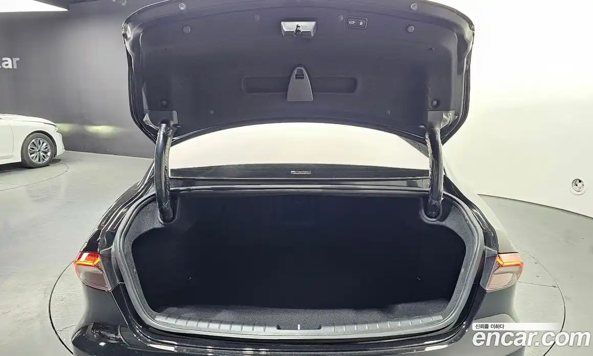 Hyundai Grandeur 2022 2.5 гидро в Москве № 1610495, фото 26