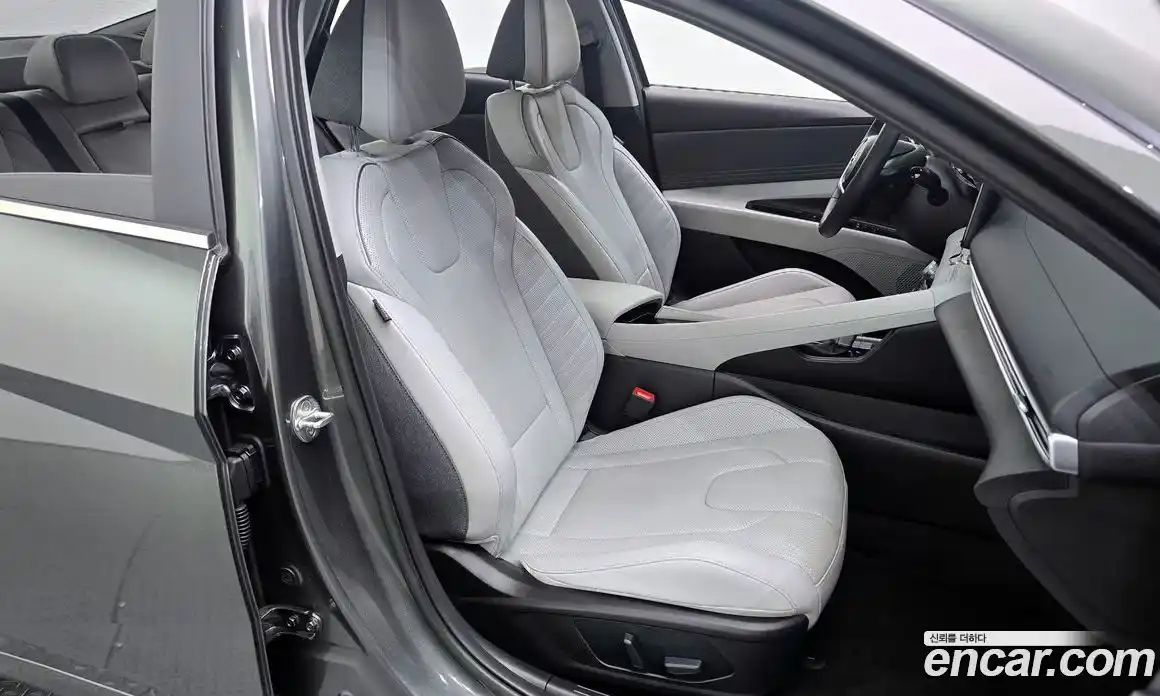 Hyundai Avante 2022 1.6 гидро в Москве № 1610594, фото 18