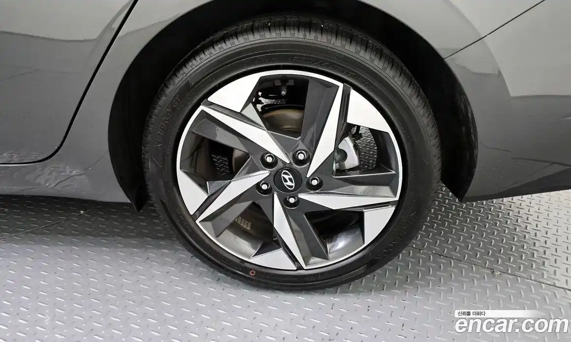 Hyundai Avante 2022 1.6 гидро в Москве № 1610594, фото 7