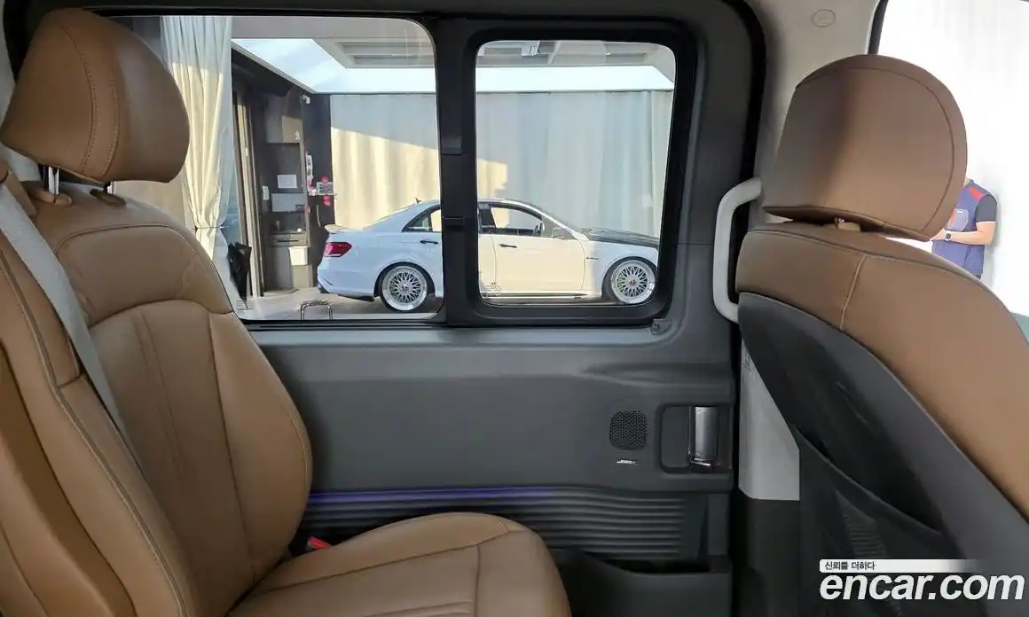 Hyundai Staria 2024 1.6 гидро в Москве, фото 15
