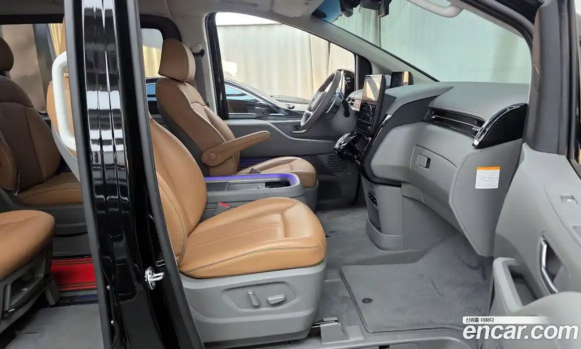 Hyundai Staria 2024 1.6 гидро в Москве, фото 17