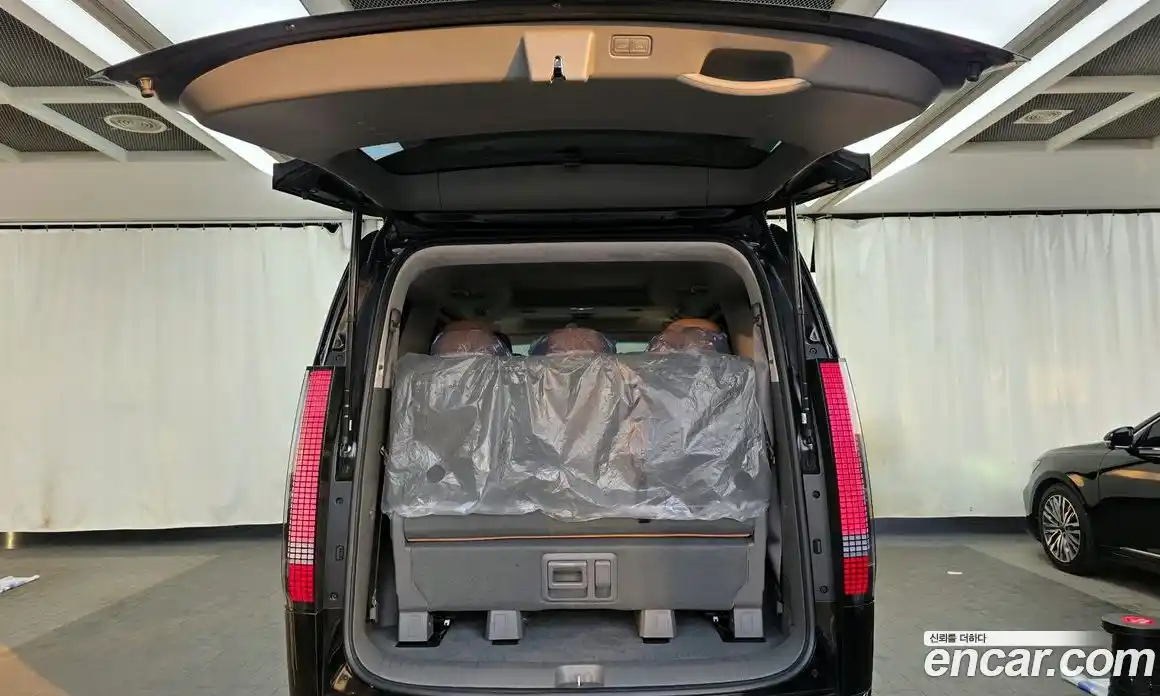 Hyundai Staria 2024 1.6 гидро в Москве, фото 26