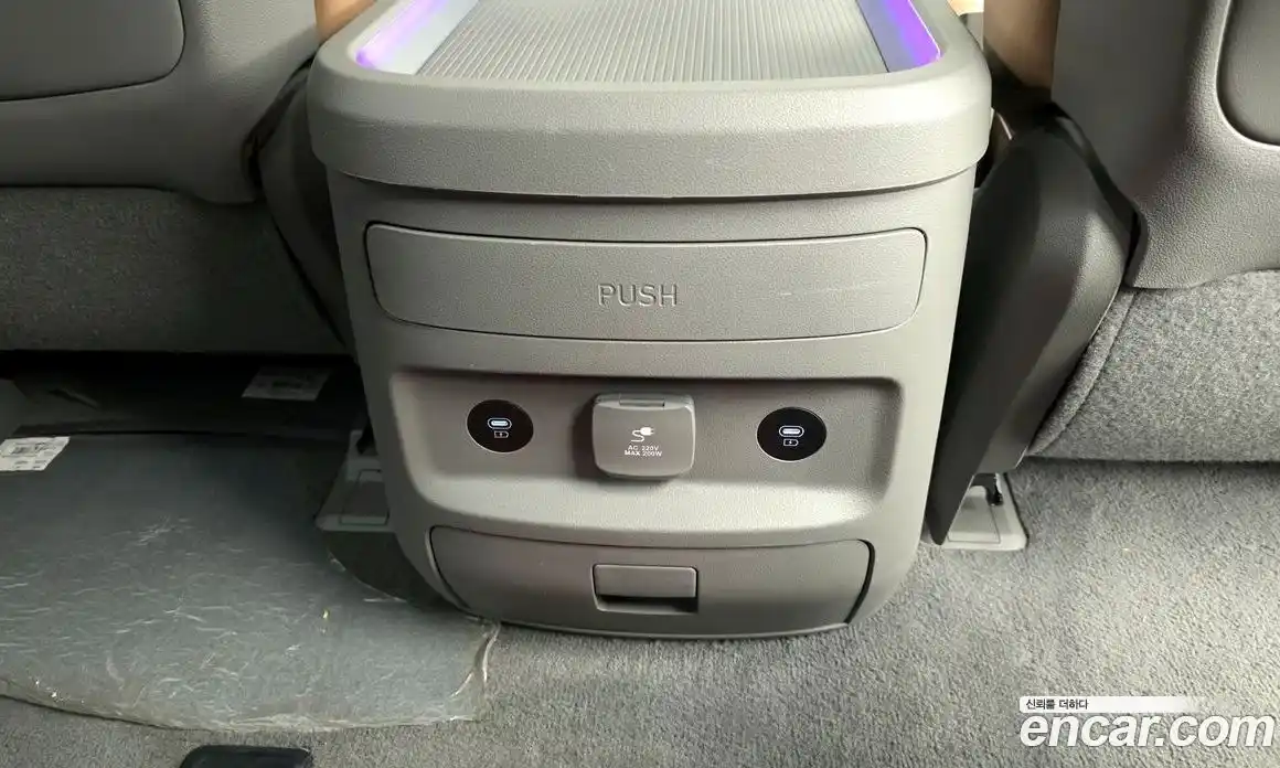 Hyundai Staria 2024 1.6 гидро в Москве, фото 28