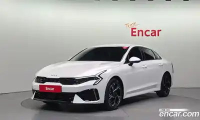 Kia K5, 2025