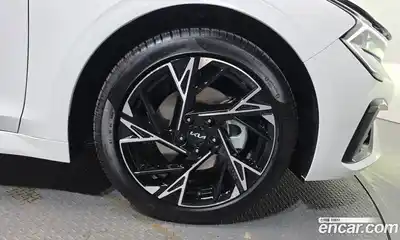 Kia K5 2025 2.0 гидро в Москве № 1610924, миниатюра 7