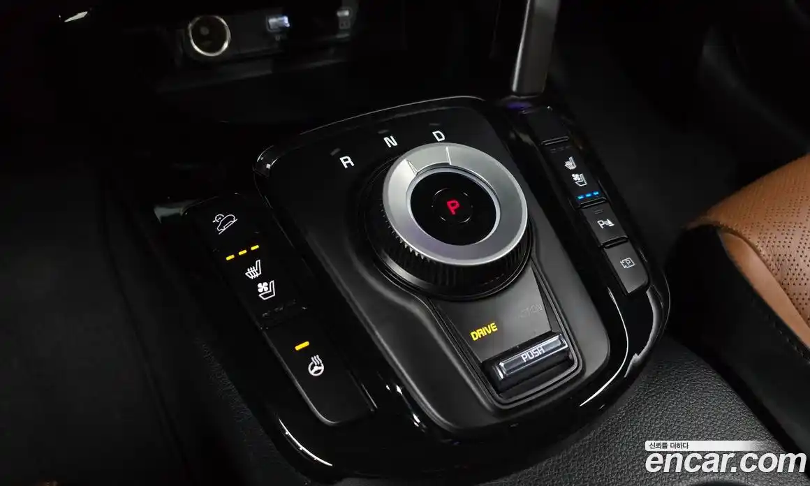 Kia Seltos 2023 1.6 гидро в Москве № 1611218, фото 12