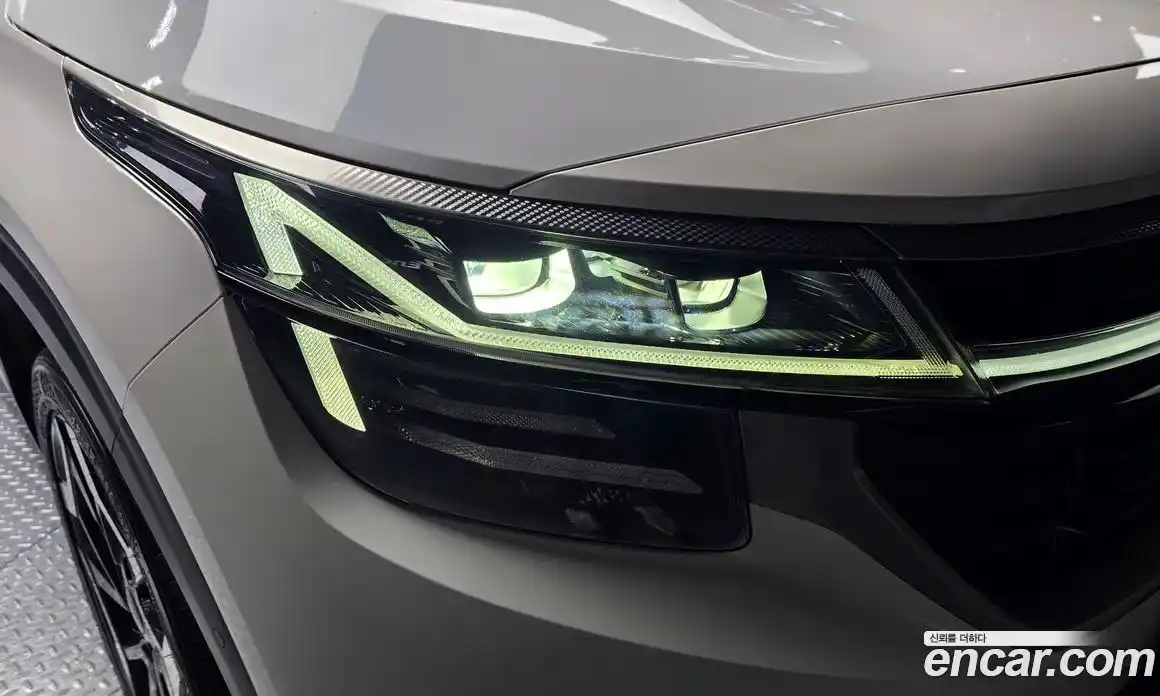 Kia Seltos 2023 1.6 гидро в Москве № 1611218, фото 8