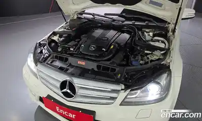 Mercedes-Benz C-Class 2012 1.8 гидро в Москве № 161947, миниатюра 6