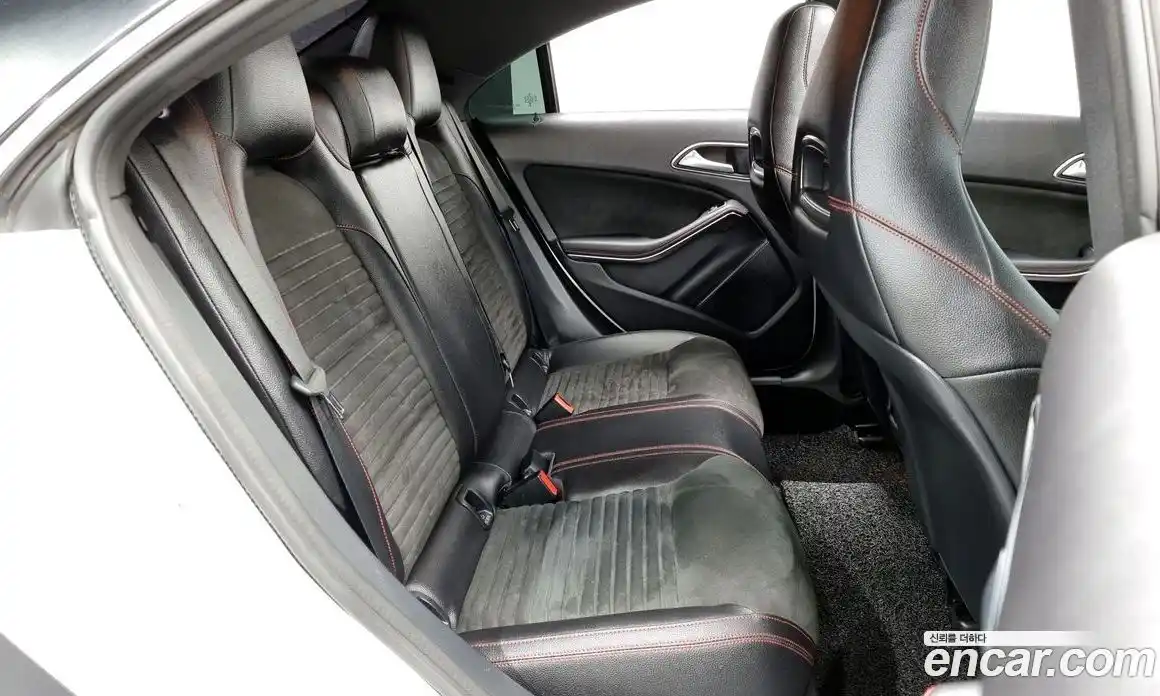 Mercedes-Benz CLA-Class 2017 2.0 гидро в Москве № 161954, фото 12