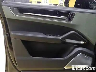 Porsche Cayenne 2024 3.0 гидро в Москве № 165894, миниатюра 11