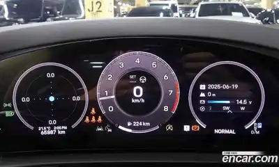 Porsche Cayenne 2024 3.0 гидро в Москве № 165894, миниатюра 6