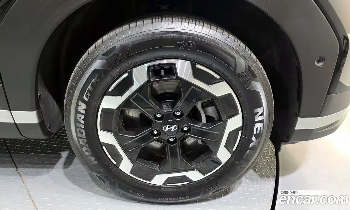 Hyundai Santa Fe 2025 2.5 гидро в Москве № 1683674, фото 7