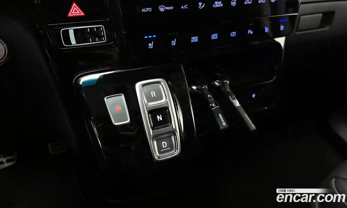 Hyundai Staria 2025 2.2 гидро в Москве № 1683898, фото 12
