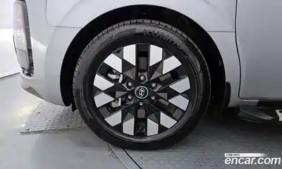 Hyundai Staria 2025 2.2 гидро в Москве № 1683898, миниатюра 5