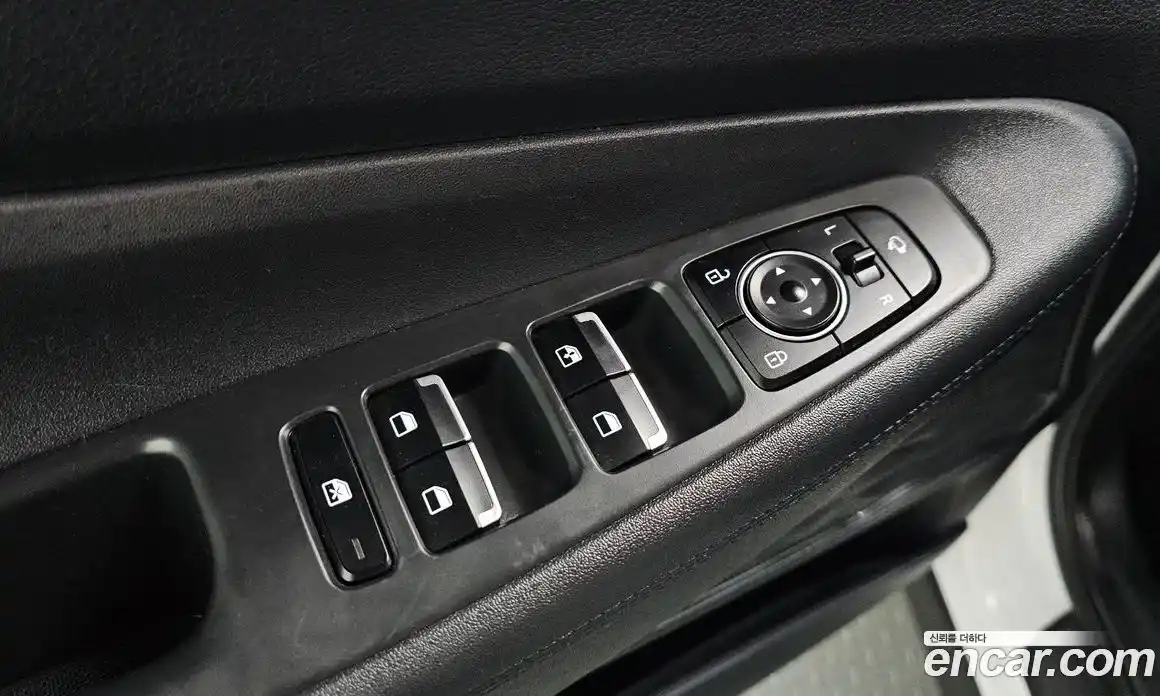 Hyundai Santa Fe 2021 2.2 гидро в Москве № 1684114, фото 27