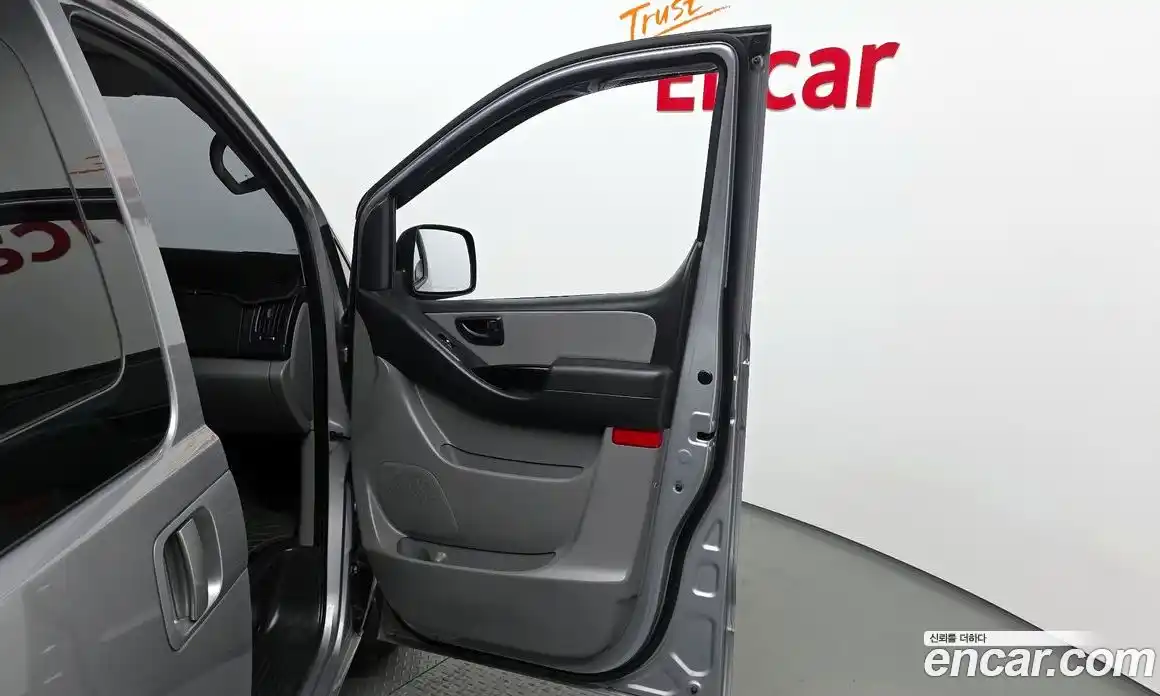 Hyundai Starex 2019 2.5 гидро в Москве № 1684223, фото 15