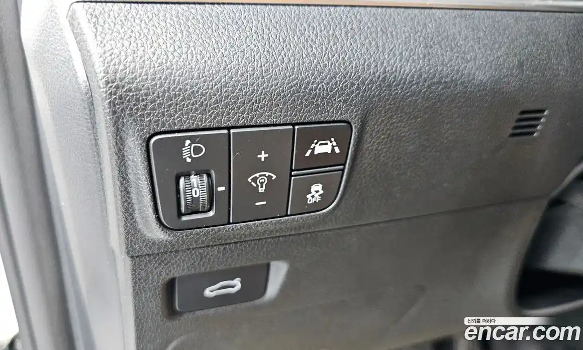Kia K5 2023 2.0 гидро в Москве № 1684727, фото 38