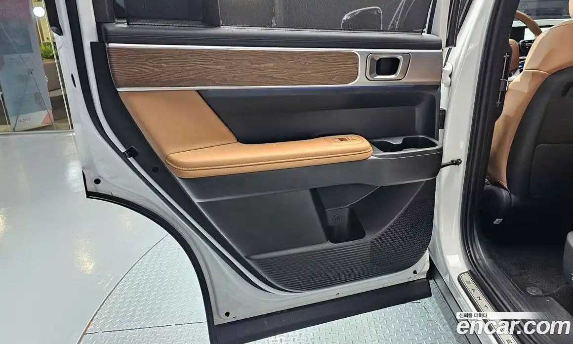 Hyundai Santa Fe 2024 1.6 гидро в Москве № 1757238, фото 15
