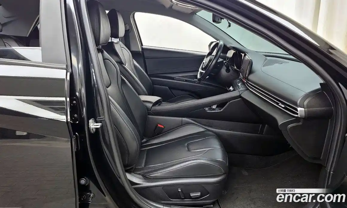 Hyundai Avante 2022 1.6 гидро в Москве № 1757820, фото 17