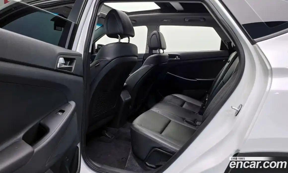 Hyundai Tucson 2017 2.0 гидро в Москве № 1757894, фото 18