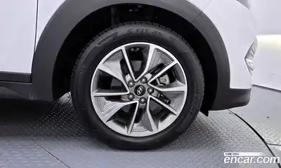Hyundai Tucson 2017 2.0 гидро в Москве № 1757894, миниатюра 7