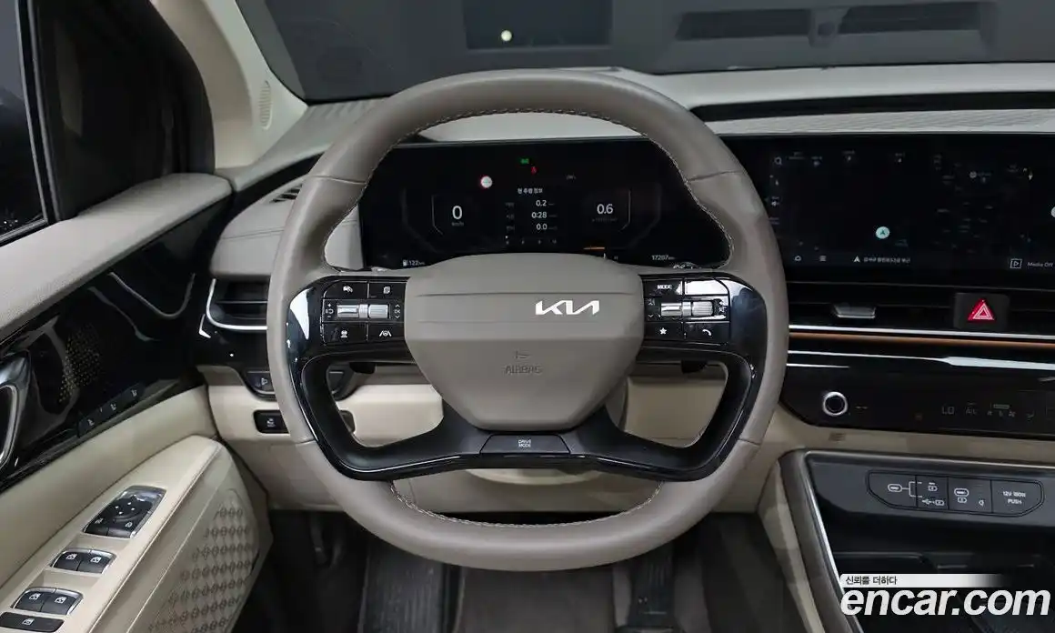 Kia Canival 2025 3.5 гидро в Москве № 1758229, фото 19