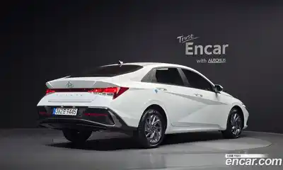 Hyundai Avante 2025 1.6 гидро в Москве № 1830164, миниатюра 2