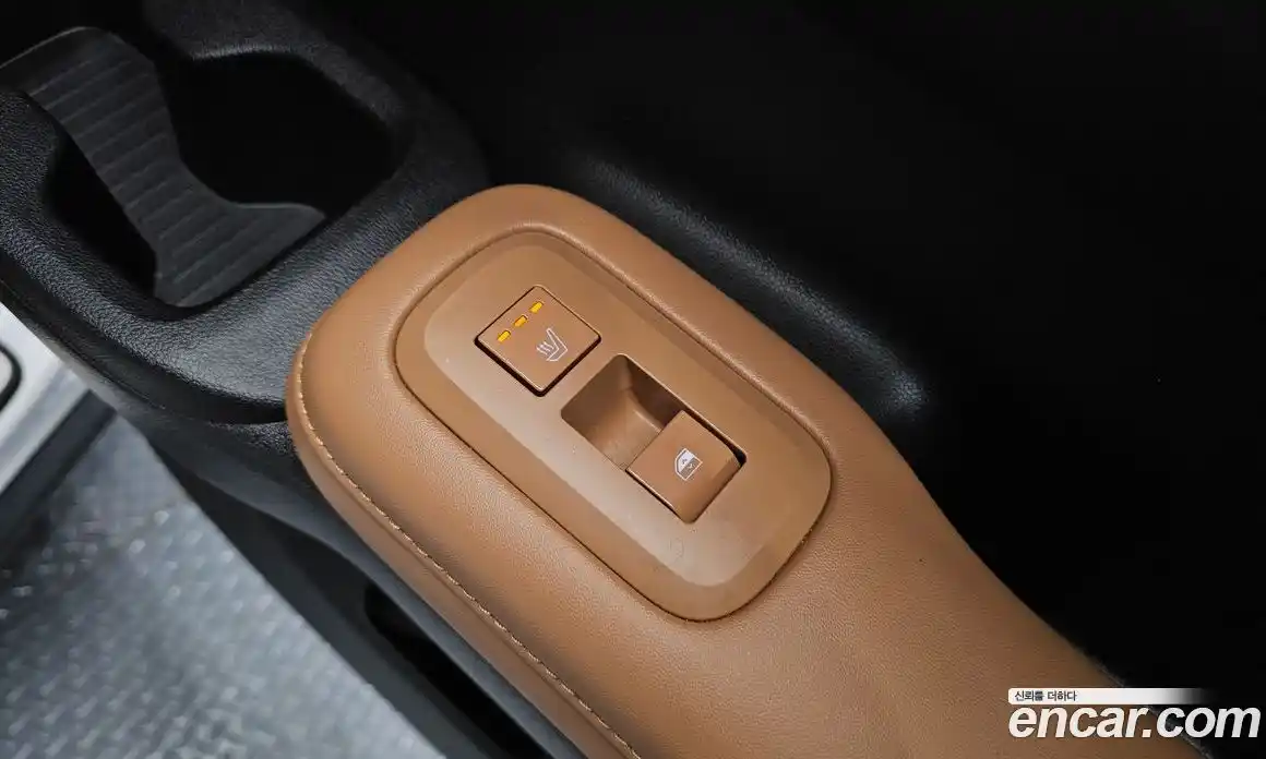 Hyundai Santa Fe 2023 1.6 гидро в Москве № 1830631, фото 28