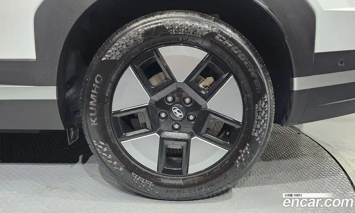 Hyundai Santa Fe 2023 1.6 гидро в Москве № 1830631, фото 7