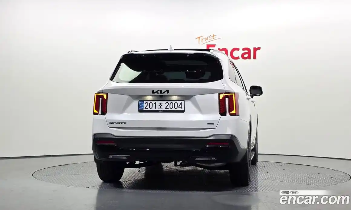 Kia Sorento 2024 1.6 гидро в Москве № 1831395, фото 4
