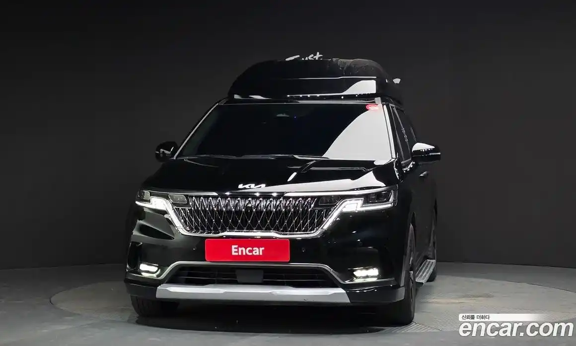 Kia Canival 2023 3.5 гидро в Москве № 1831732, фото 3