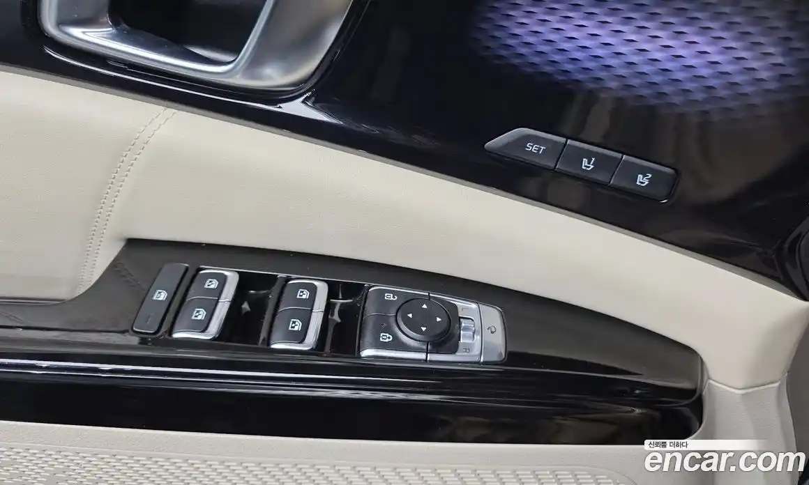 Kia Canival 2023 3.5 гидро в Москве № 1831732, фото 33