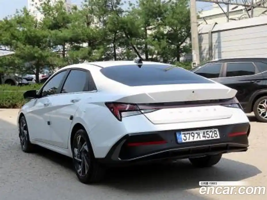 Hyundai Avante 2025 1.6 гидро в Москве № 1903464, фото 3
