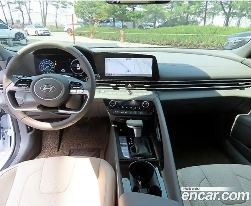Hyundai Avante 2025 1.6 гидро в Москве № 1903464, фото 9