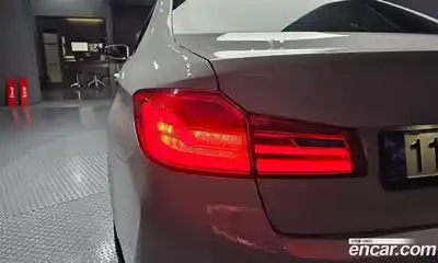 BMW 5-Series 2017 2.0 гидро в Москве № 1903480, миниатюра 9