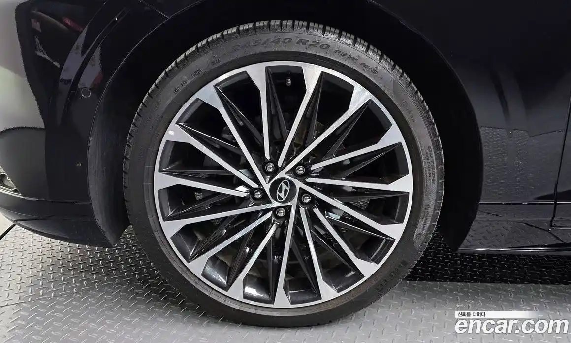 Hyundai Grandeur 2025 2.5 гидро в Москве № 1903615, фото 4