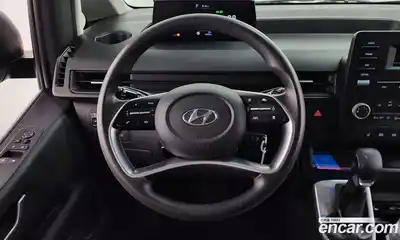 Hyundai Staria 2023 2.2 гидро в Москве № 1903733, миниатюра 12