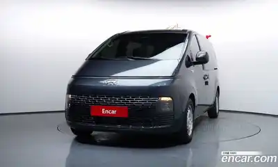 Hyundai Staria 2023 2.2 гидро в Москве № 1903733, миниатюра 3