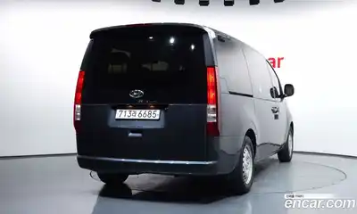 Hyundai Staria 2023 2.2 гидро в Москве № 1903733, миниатюра 4