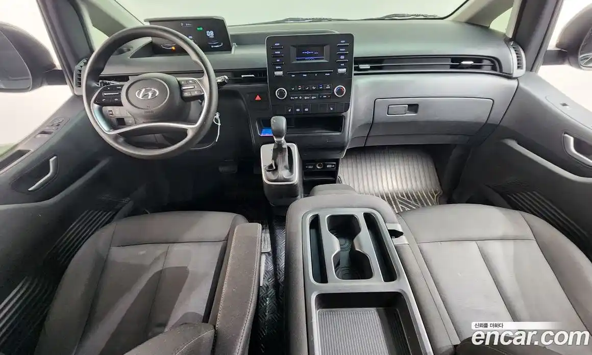 Hyundai Staria 2023 2.2 гидро в Москве № 1903733, фото 7