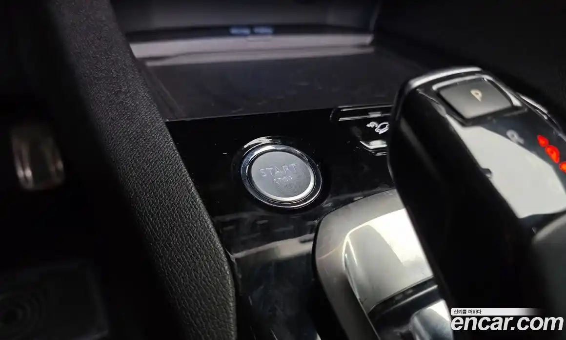 Peugeot 3008 2018 1.6 гидро в Москве, фото 31