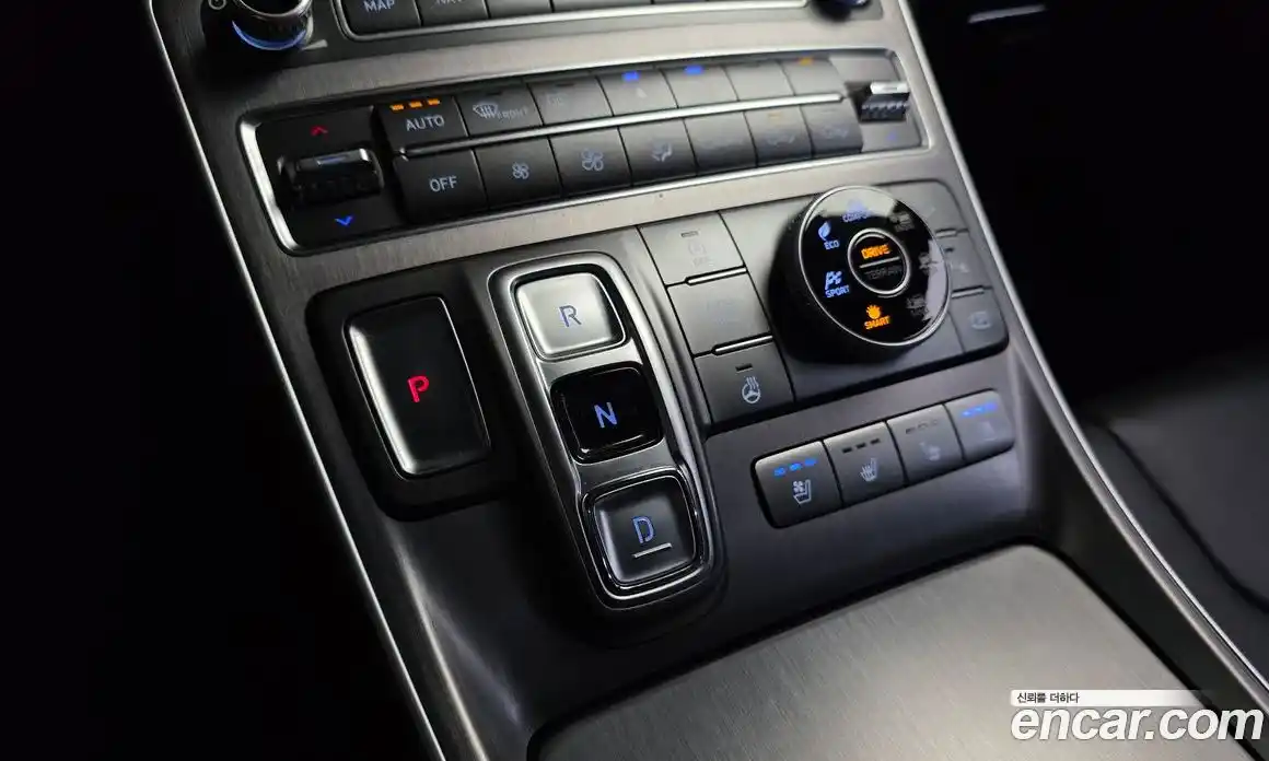 Hyundai Santa Fe 2021 2.5 гидро в Москве № 1903935, фото 9