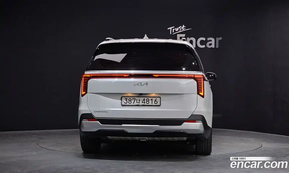 Kia Canival 2025 2.2 гидро в Москве № 1904611, фото 4